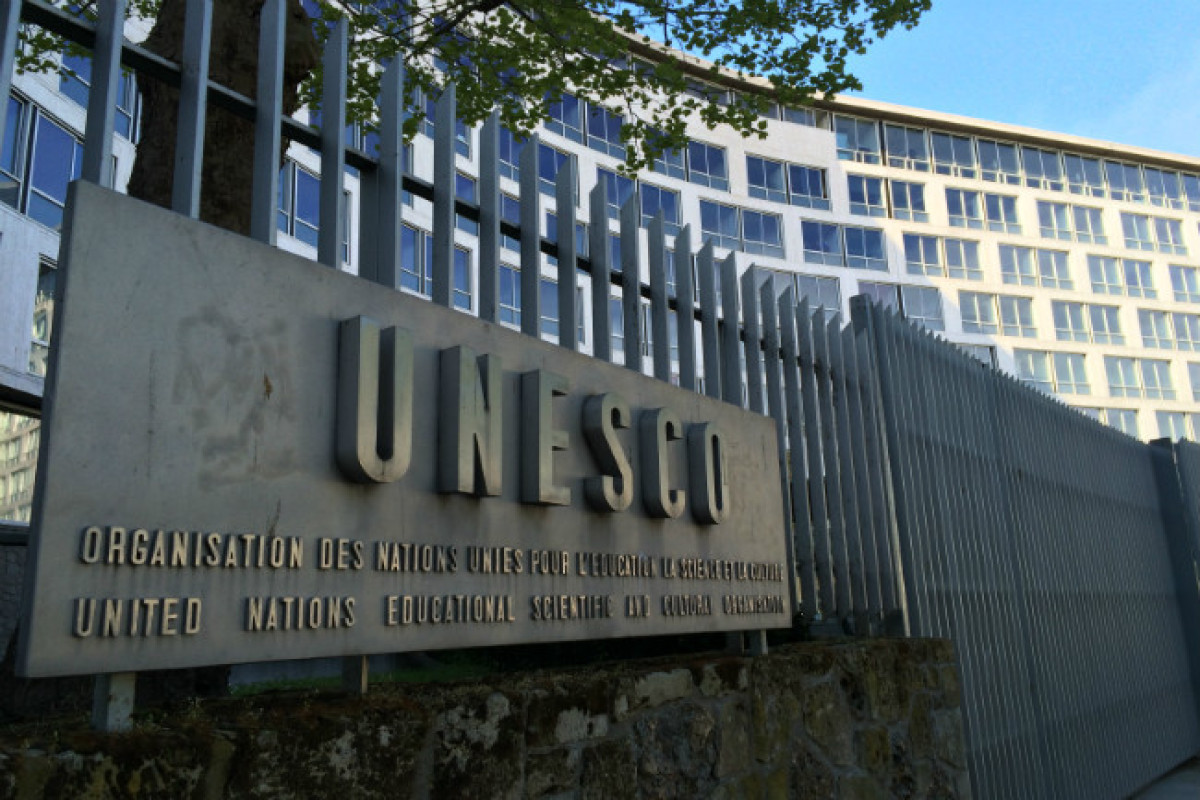 UNESCO-nun baş qərargahı Fransadan çıxarılmalıdır - İcma