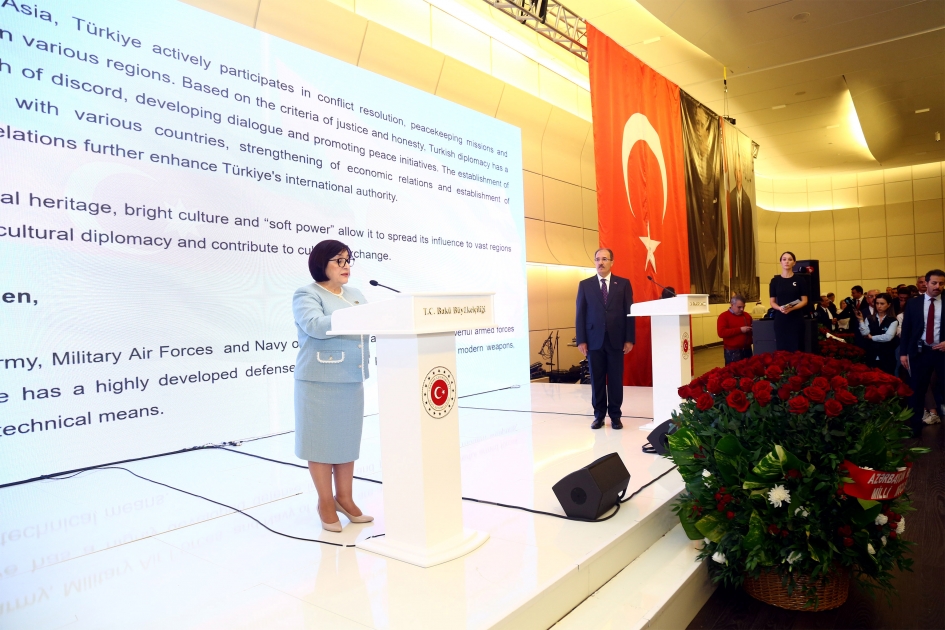 Bakıda Türkiyənin milli bayramı qeyd edildi - FOTOLAR