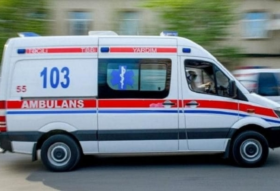 17 yaşlı oğlanı maşın vurdu - Vəziyyəti ağırdır