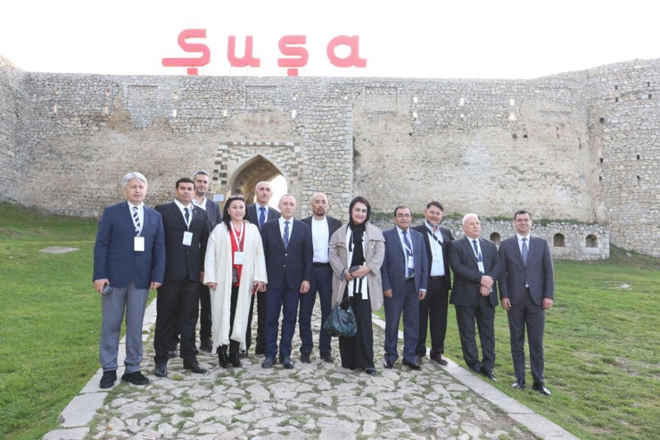 TÜRKSOY-a üzv ölkələrin teatr rəhbərləri Şuşada - FOTO