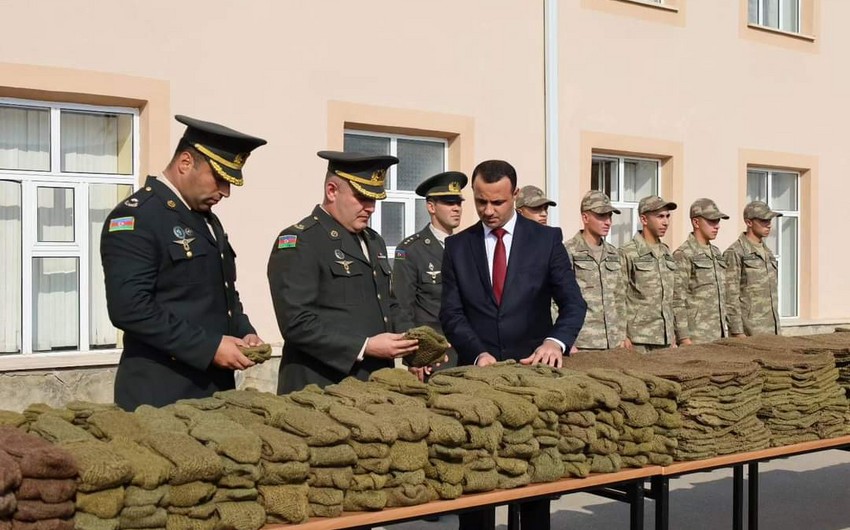 Naxçıvanda hərbçilərə isti geyimlər verildi - FOTOLAR