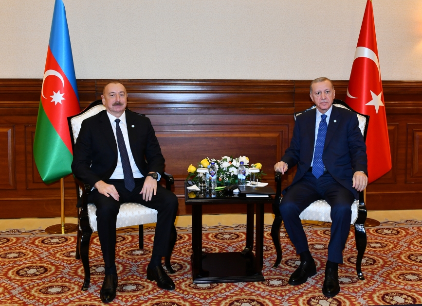İlham Əliyevlə Ərdoğanın görüşü BAŞLADI