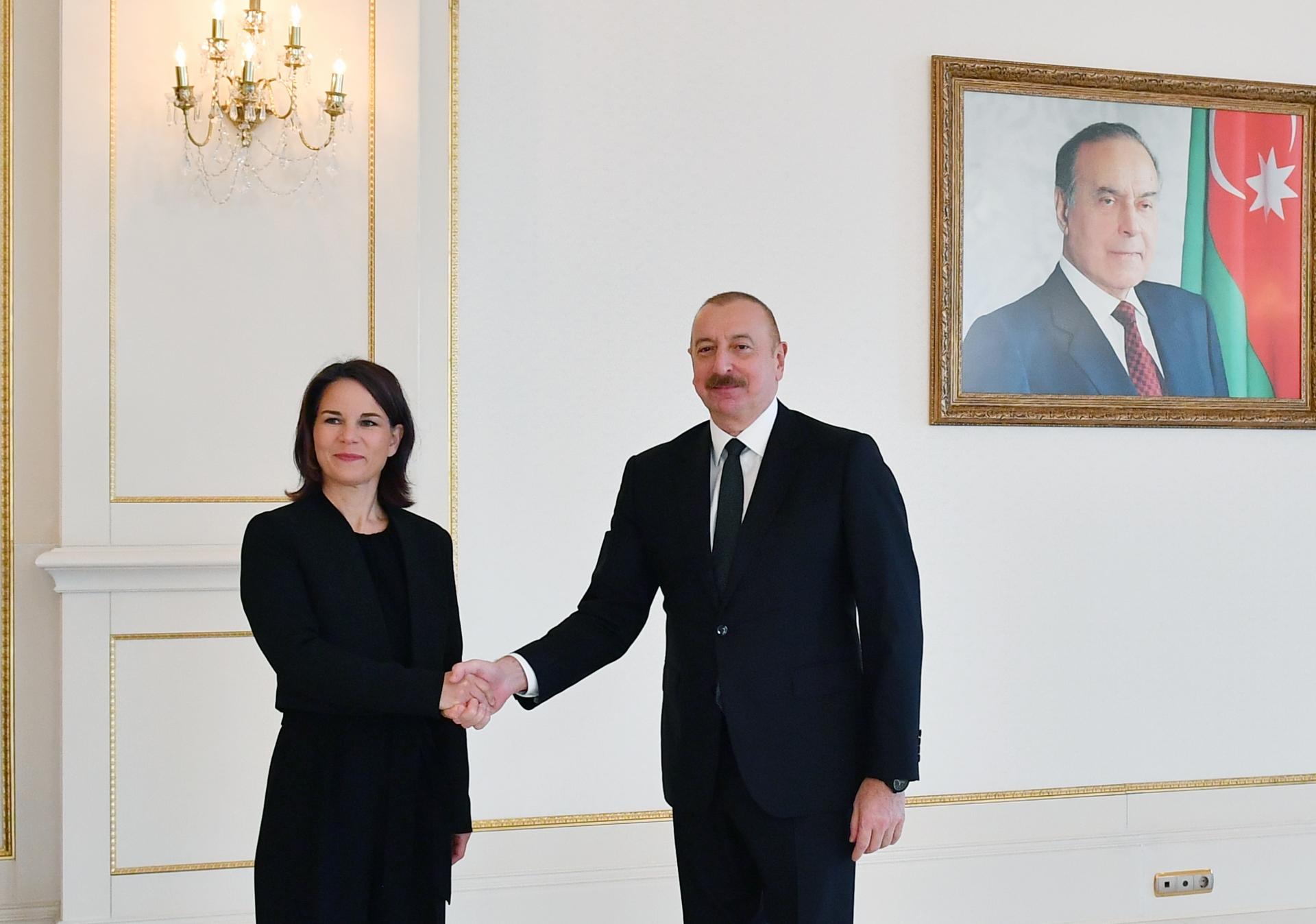 Almaniyanın xarici işlər naziri İlham Əliyevin qəbulunda - FOTO