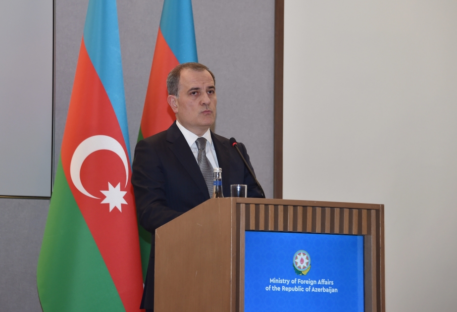 Rəsmi Bakı İrəvandan təkliflər gözləyir