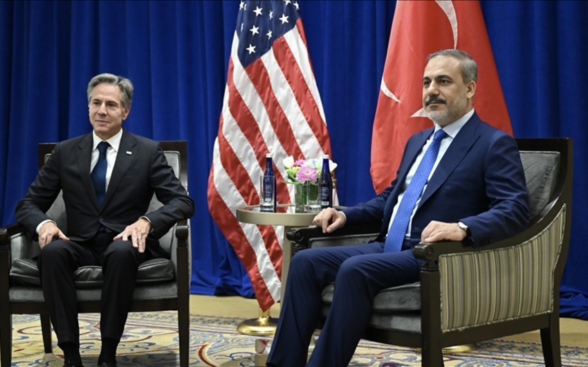 Fidan Ankarada Blinkenlə görüşəcək