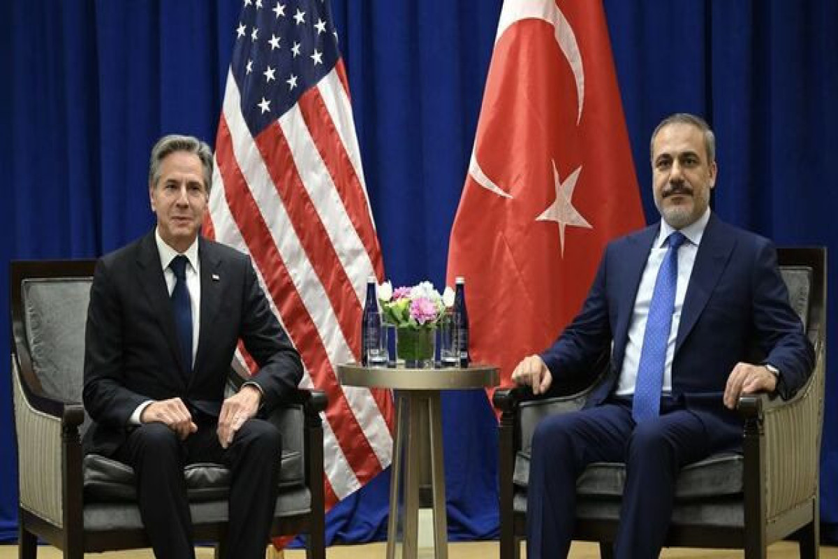 Hakan Fidan Blinkeni qəbul etdi