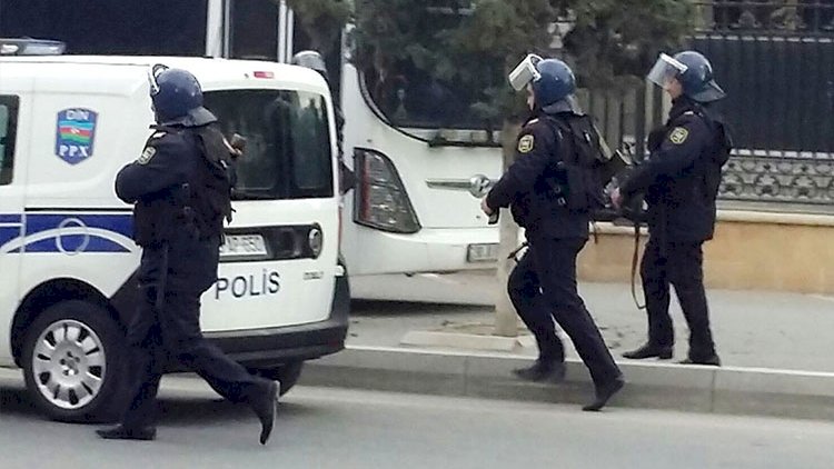 Polis Qusarda əməliyyat keçirdi - 5 nəfər saxlanıldı