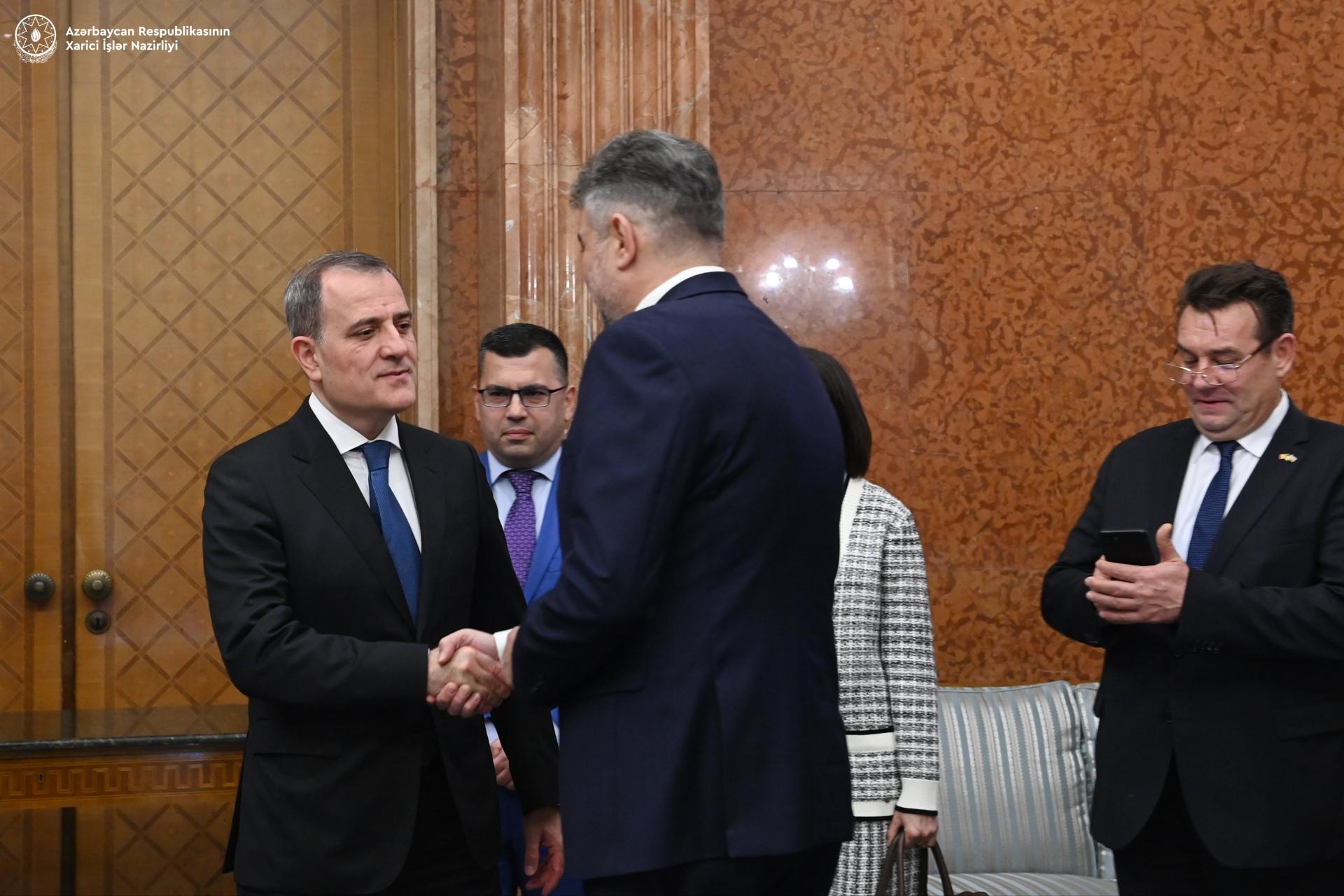 Ceyhun Bayramov Rumıniyanın Baş naziri GÖRÜŞDÜ
