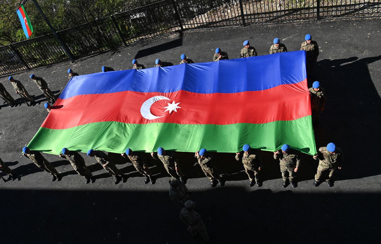 Laçında bayraq yürüşü - FOTOLAR
