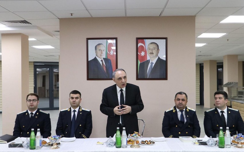 Kamran Əliyev veteran prokurorlarla görüşdü - FOTOLAR