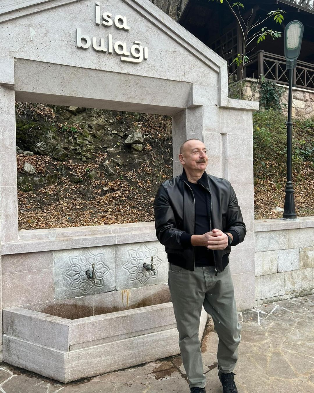 Birinci xanım Şuşadan fotolar PAYLAŞDI