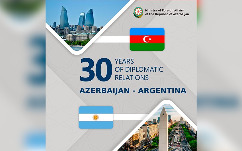 XİN Argentinanı təbrik etdi 