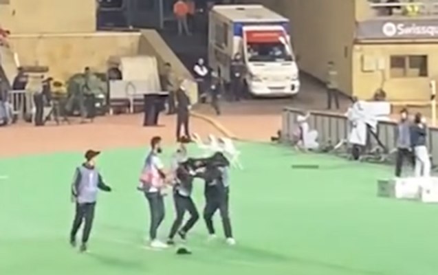 “Qarabağ”ın Avroliqa oyununda topdaşıyanlar dalaşdı - VİDEO