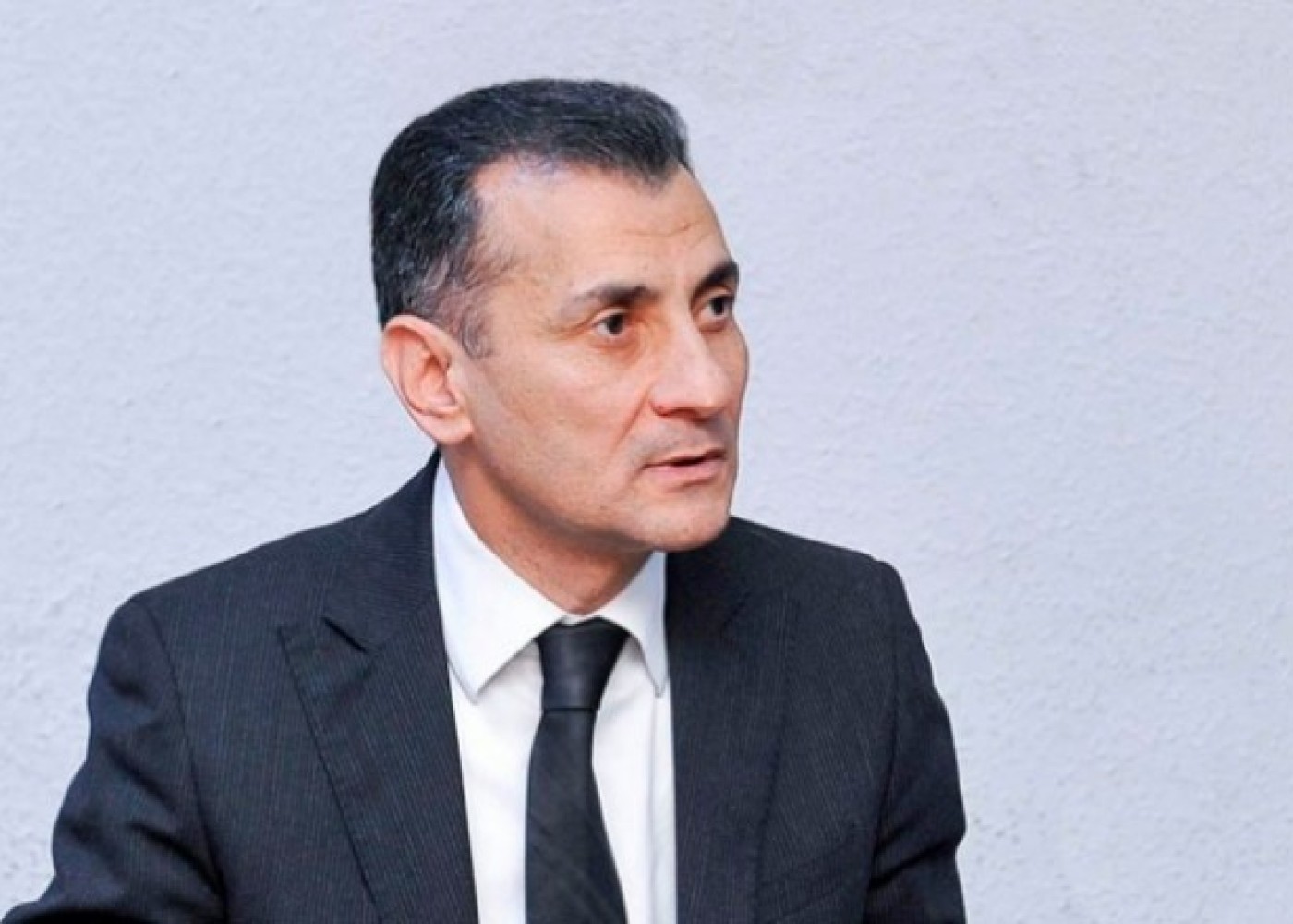 Prezident Mir Şahini ordenlə TƏLTİF ETDİ