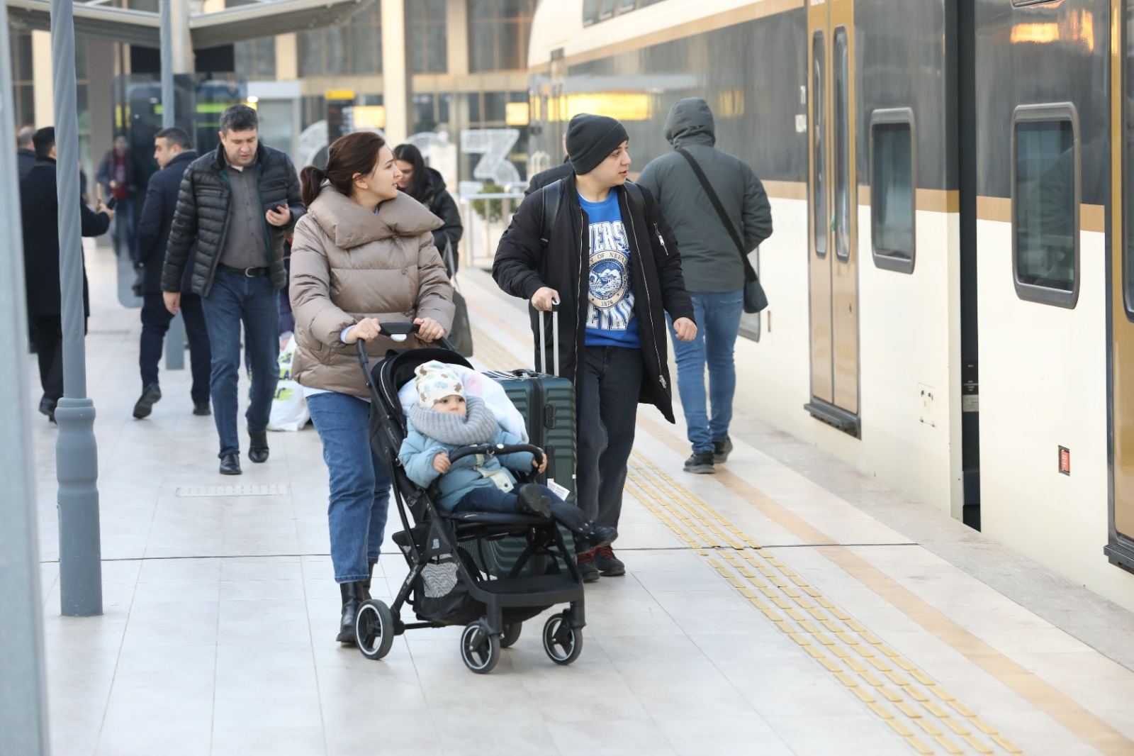 Bayram günlərində 47 min sərnişin daşınıb