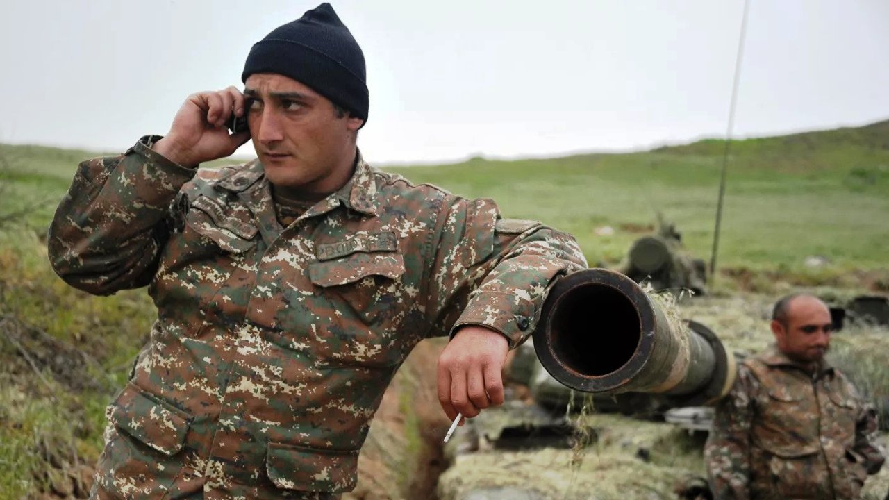 Bu il Ermənistanda 74 hərbçi ölüb, intiharlar ARTIB