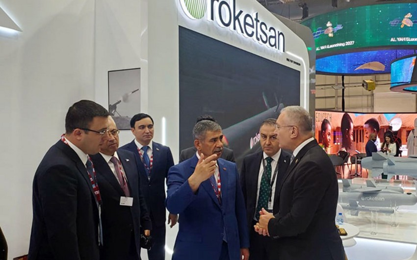 Zakir Həsənov beynəlxalq sərgisində iştirak edir - FOTO