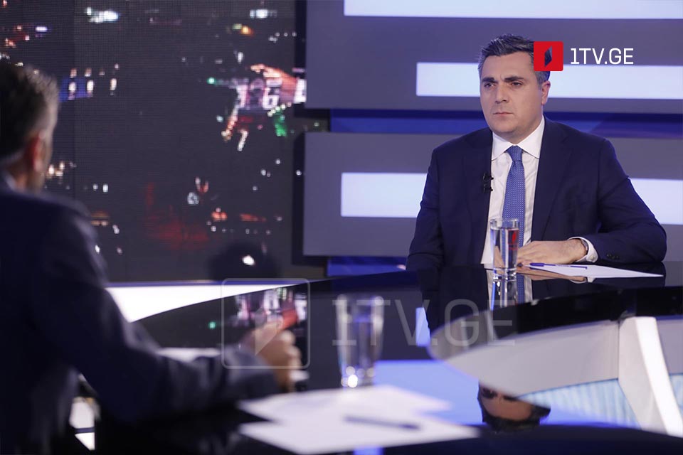 Gürcü nazir Ermənistana göndərilən silahlardan DANIŞDI: Buna hüquqları var...