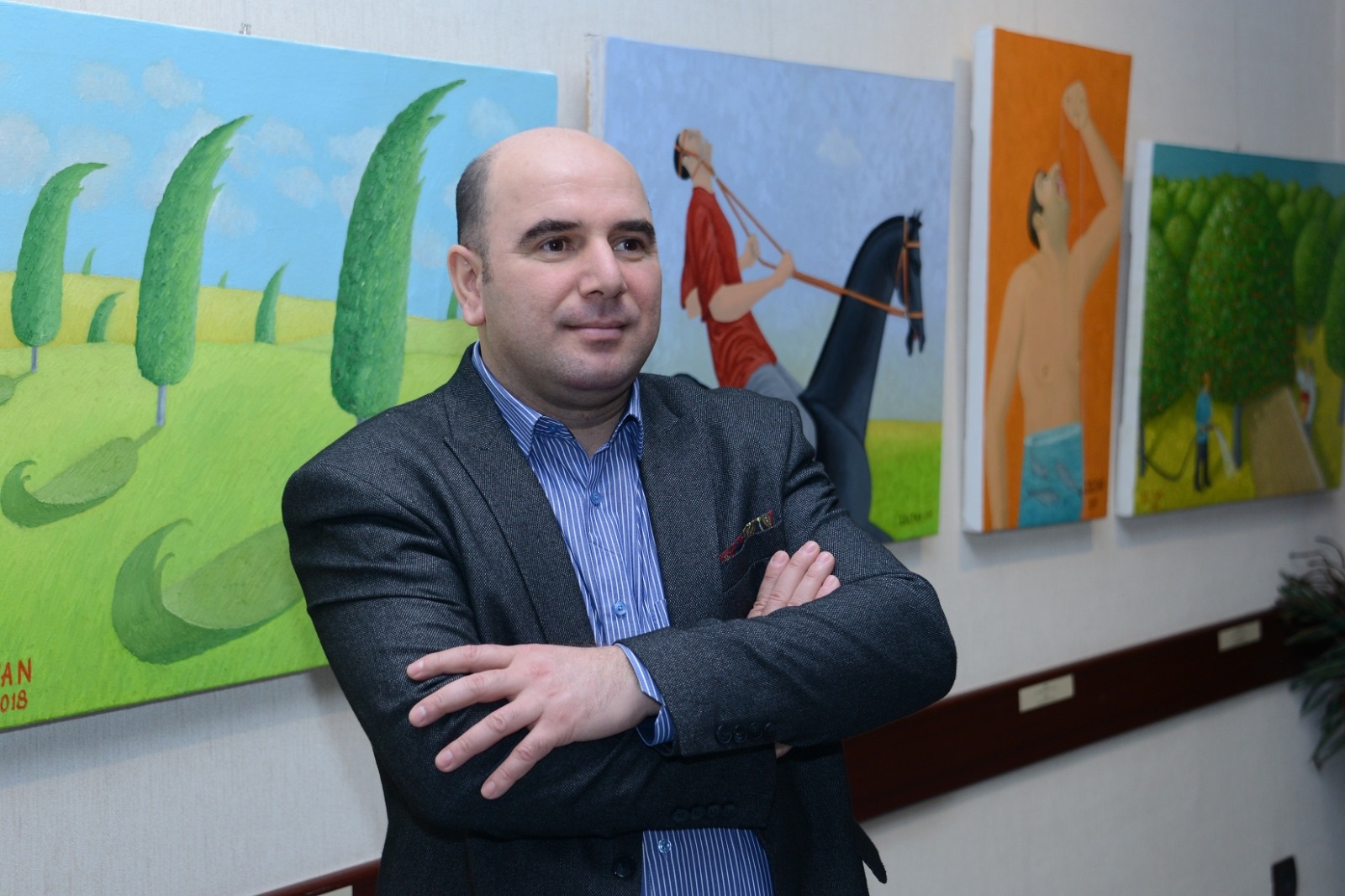 Soltan Soltanlı “Anlam” sərgisilə sənətsevərlərin görüşünə gəlir - FOTO