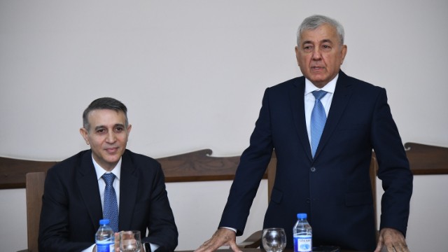 BMU-nun rektoru STP-nin baş icraçı direktoru ilə görüşdü - FOTOLAR