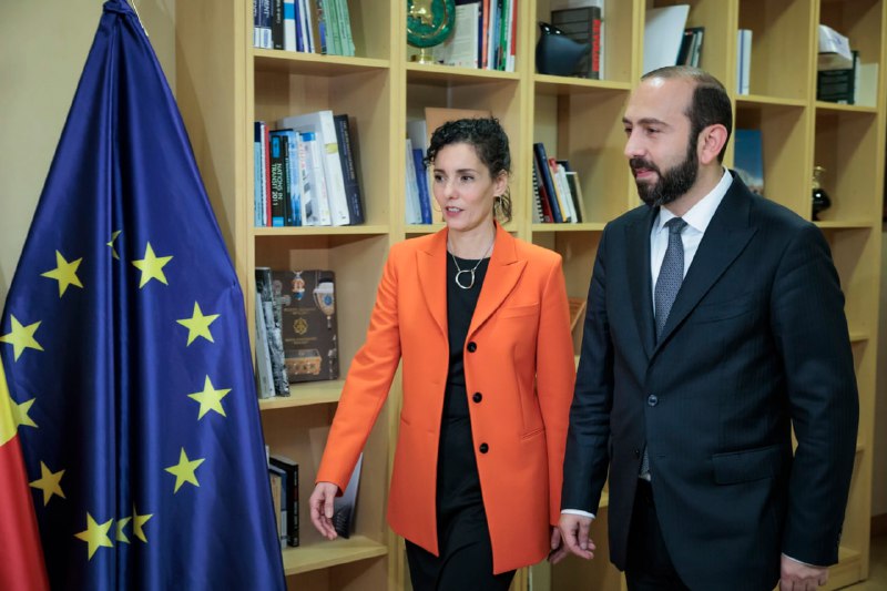 Mirzoyan belçikalı həmkarı ilə görüşüb - FOTOLAR