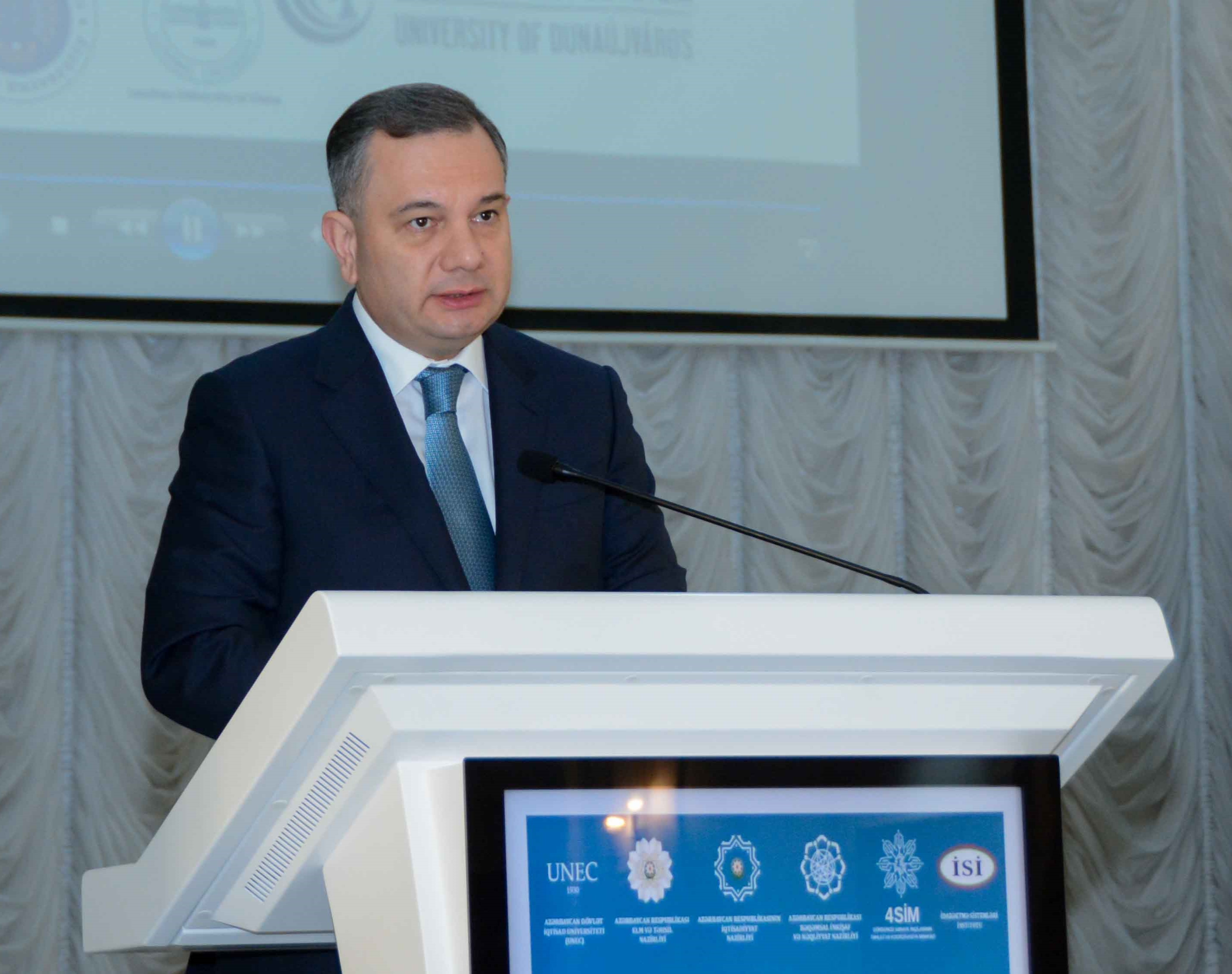 UNEC ən aktiv innovasiya fəaliyyətinə sahib universitetdir