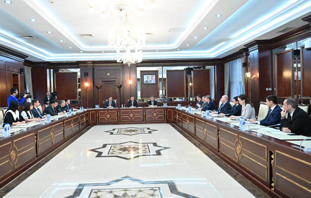Deputatlar 12 məsələ üçün TOPLAŞDI
