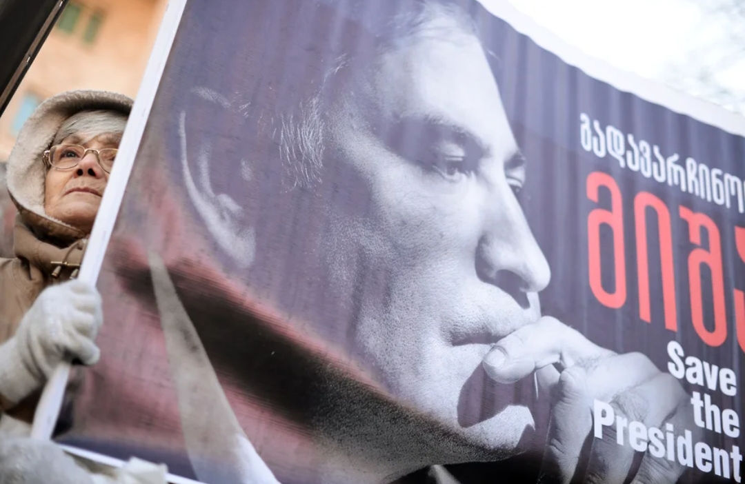 Saakaşvilinin azadlığa buraxılması müzakirə edilmir