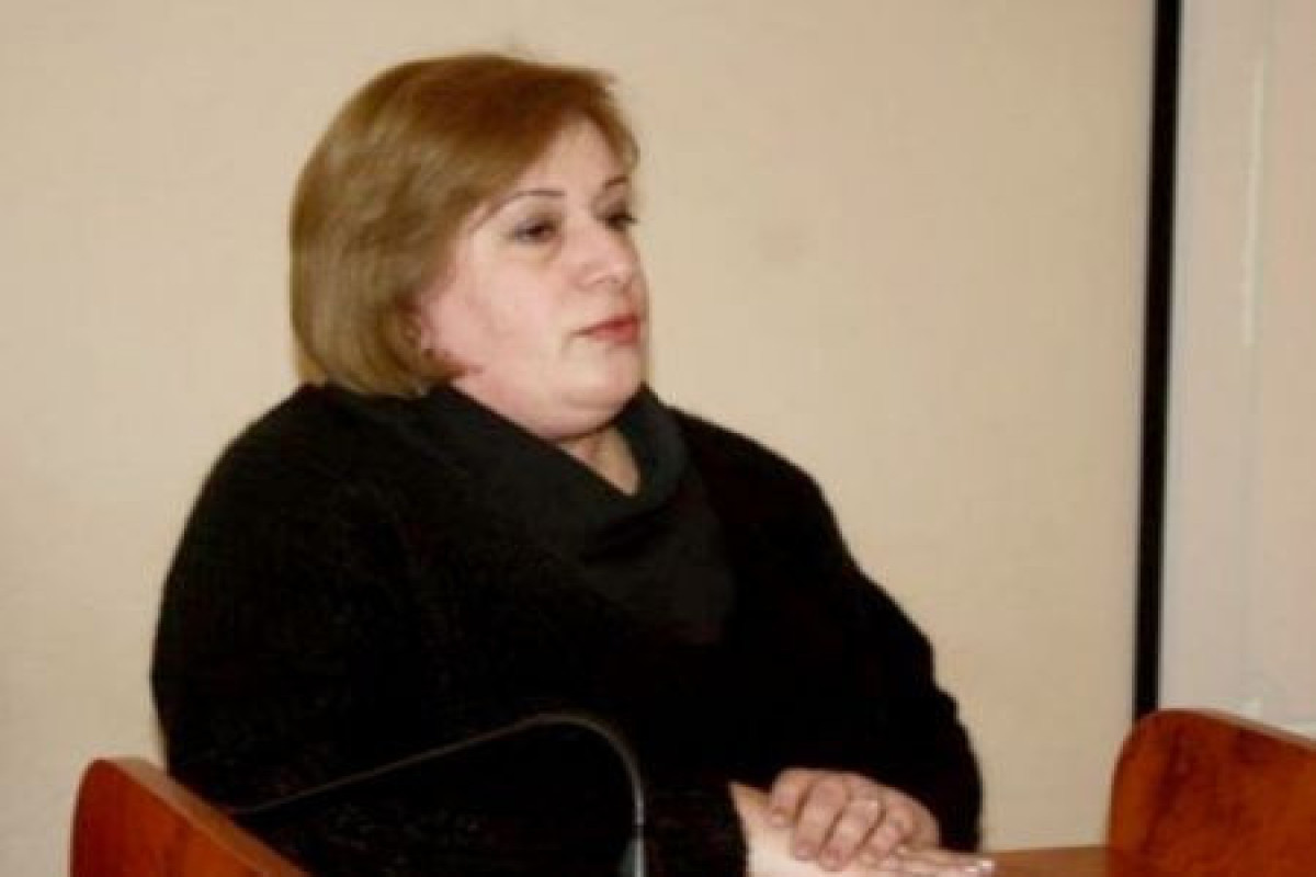 Sabiq şöbə müdirinə hökm oxundu - Məhkəmə zalında həbs