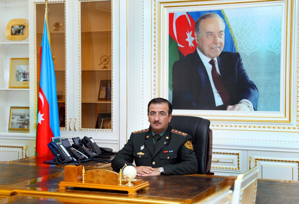 Prezident xidmət rəisinə 