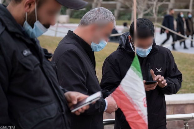 İranda “mobil telefonlara nəzarət polisi” yaradılıb - FOTO