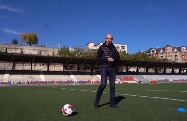 Xankəndi stadionunda futbol oynadılar - VİDEO