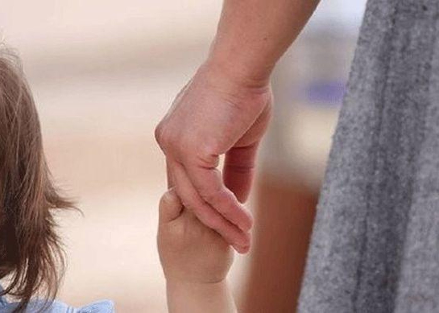 İtkin düşmüş ana və qızı tapıldı - Geri dönmək istəmirlər