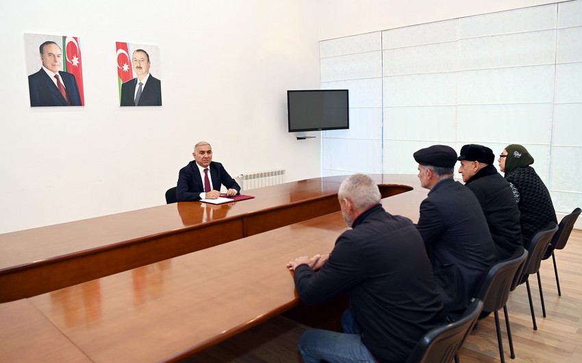Vüqar Əhmədov Şabranda vətəndaşları qəbul edib