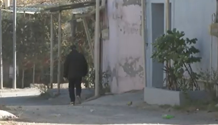 Bakıda qum fırtınası qorxulu anlar yaşatdı - VİDEO
