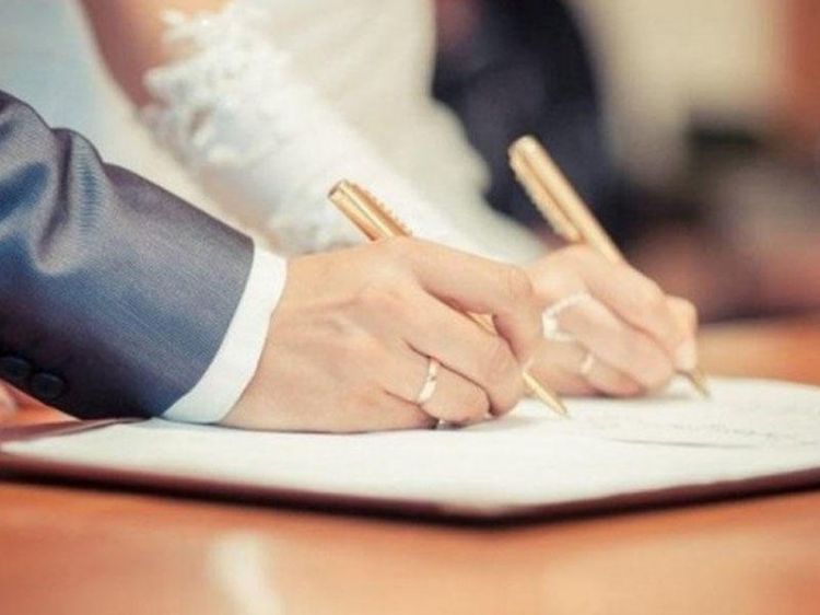 Nikah müqaviləsi bağlanmasını da məcburi edək?