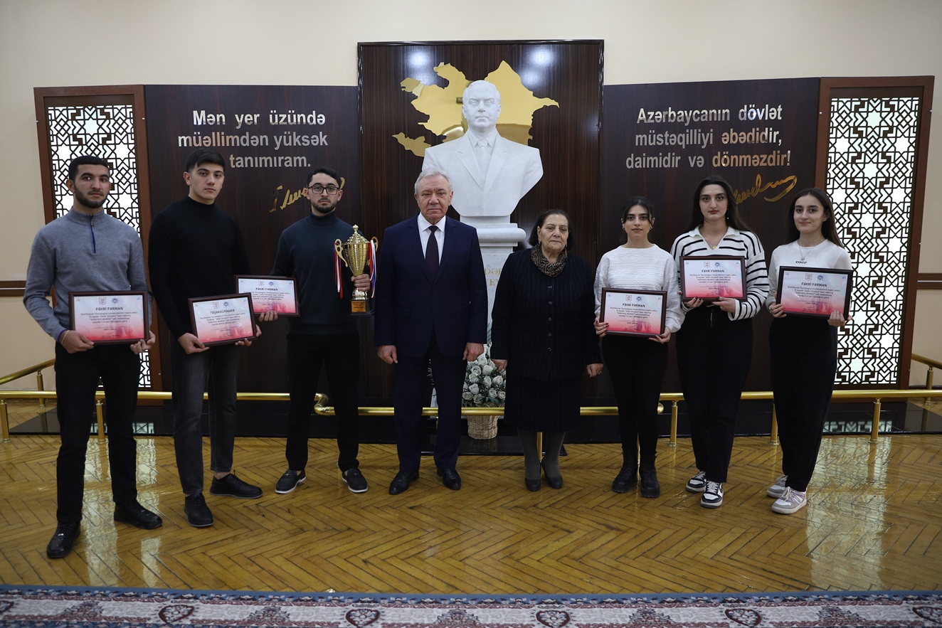 Gəncə Dövlət Uiversitetinin tələbələri qalib oldular - FOTO