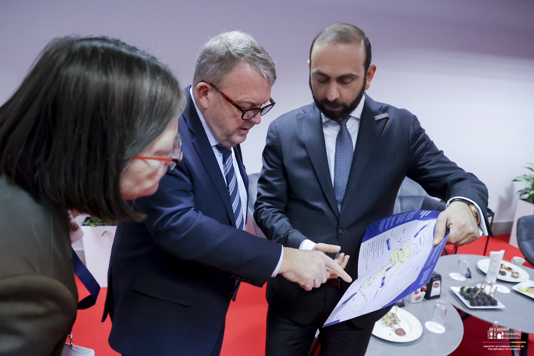 Erməni nazir danimarkalı həmkarı ilə nələri müzakirə etdi? - FOTO