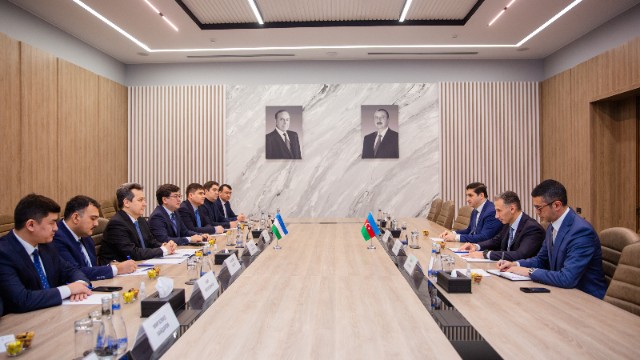 Nazir Rəşad Nəbiyev Şerzod Şermatovla görüşdü