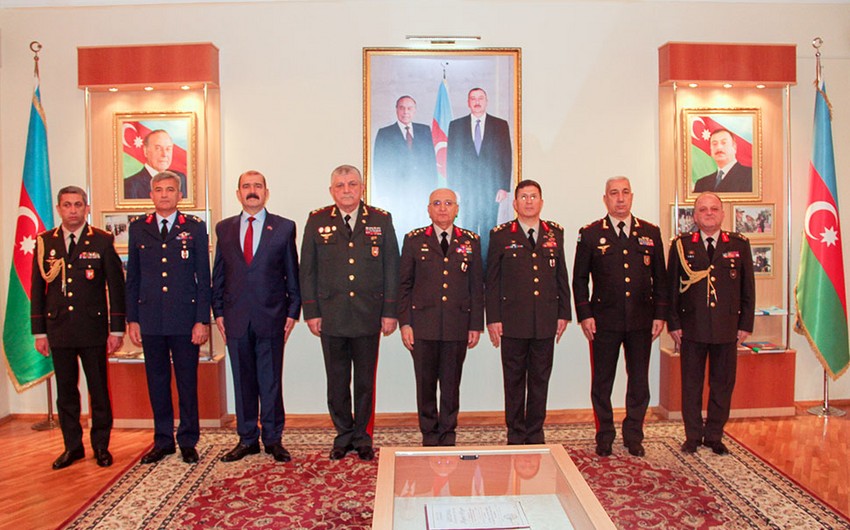 Türkiyəli general Hərbi İnstitutda - FOTO