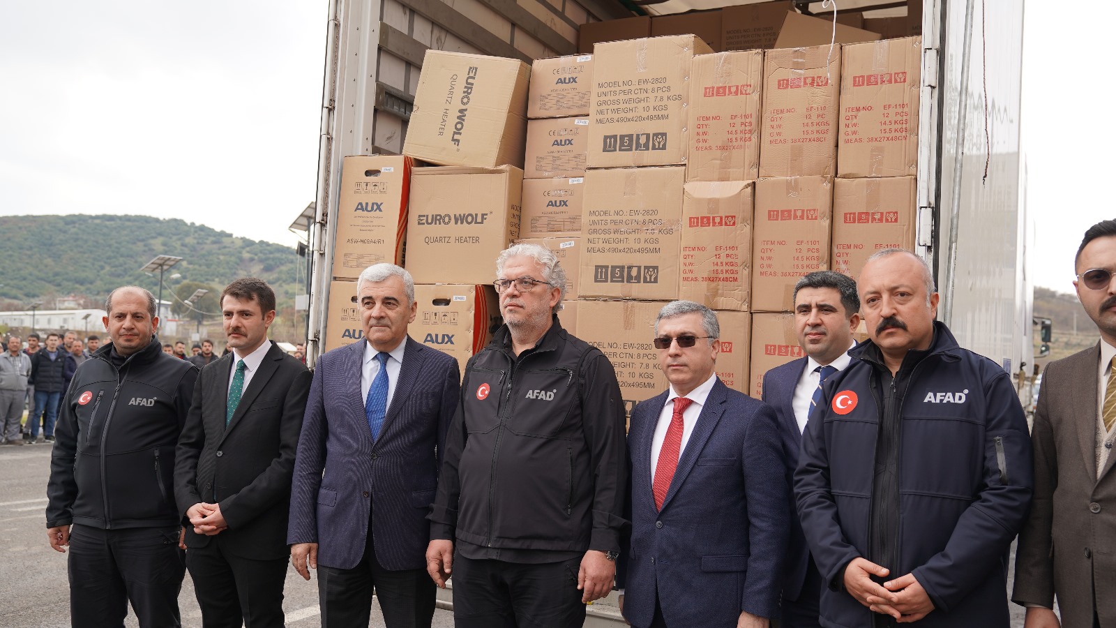 Türkiyəyə göndərilən humanitar yardım Kahramanmaraşa çatdı - FOTO
