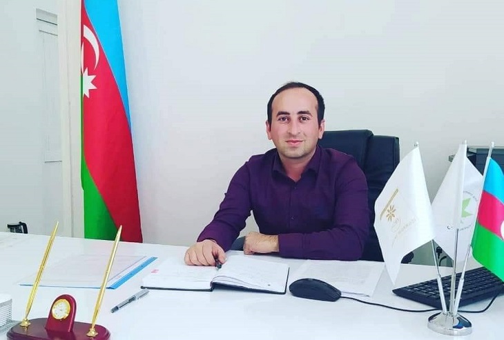 Qaziyə qarşı kampaniya aparan təhsil işçisi vəzifədən çıxarıldı