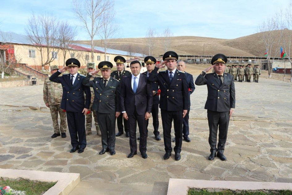 Hərbi Prokurorluğun əməkdaşları Gədəbəydə əsgərlərlə görüşdülər - FOTO