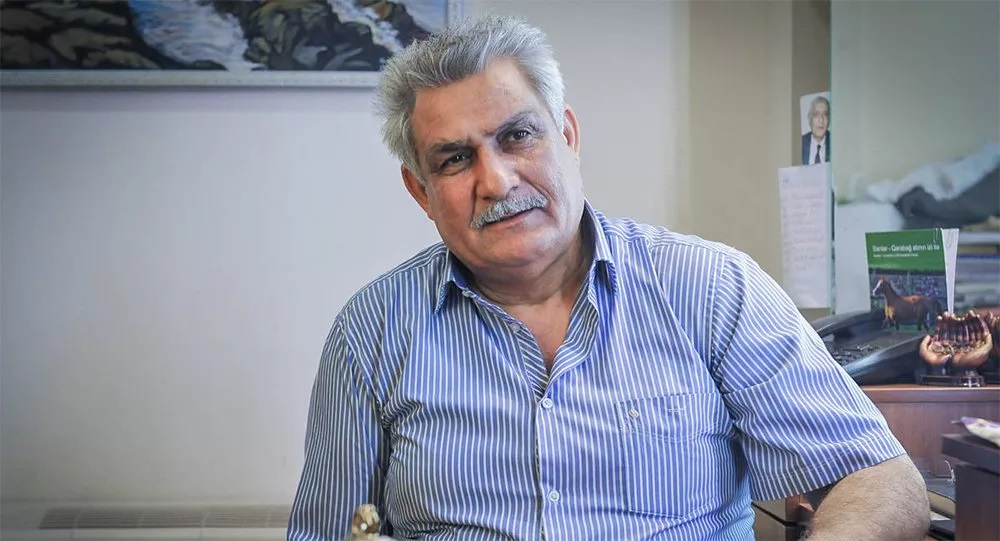Onu sevənlər yalnız ekranlardan izləyə biləcəklər