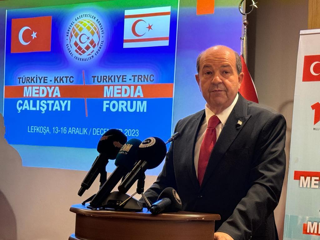 Ersin Tatar Beynəlxalq Jurnalistlər Şurasının tədbirində iddialara CAVAB VERDİ