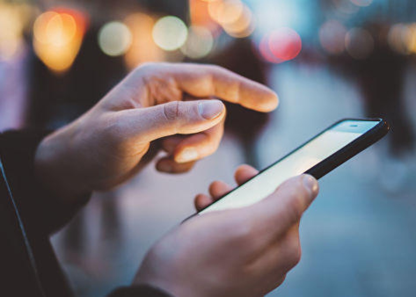 Quldurluq yolu ilə telefon oğurladılar