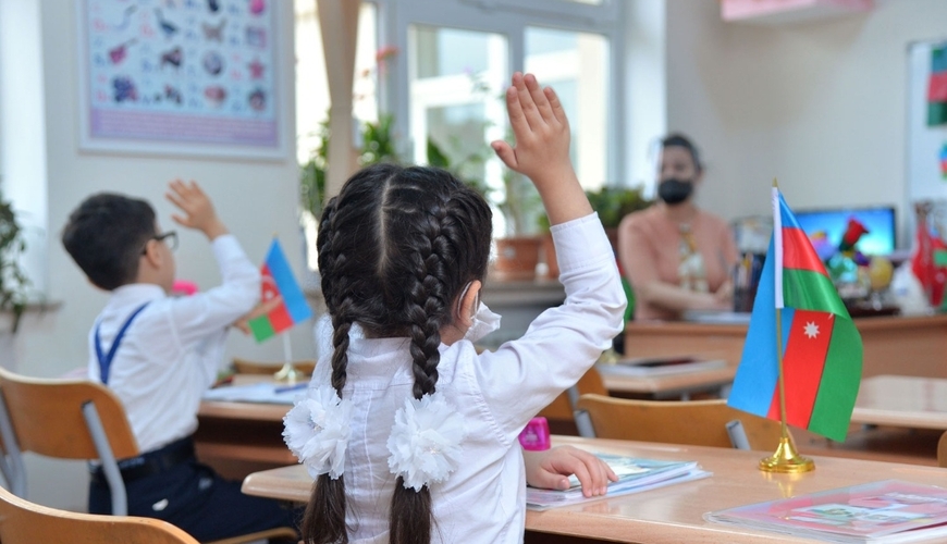 Bakıda 47 mindən çox şagird məktəbini dəyişdi