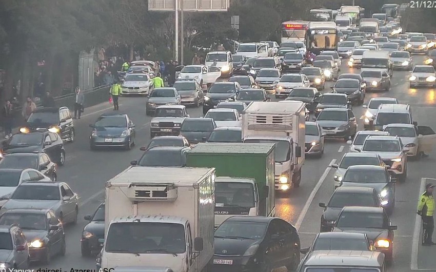 Hazırda tıxac olan yolların SİYAHISI
