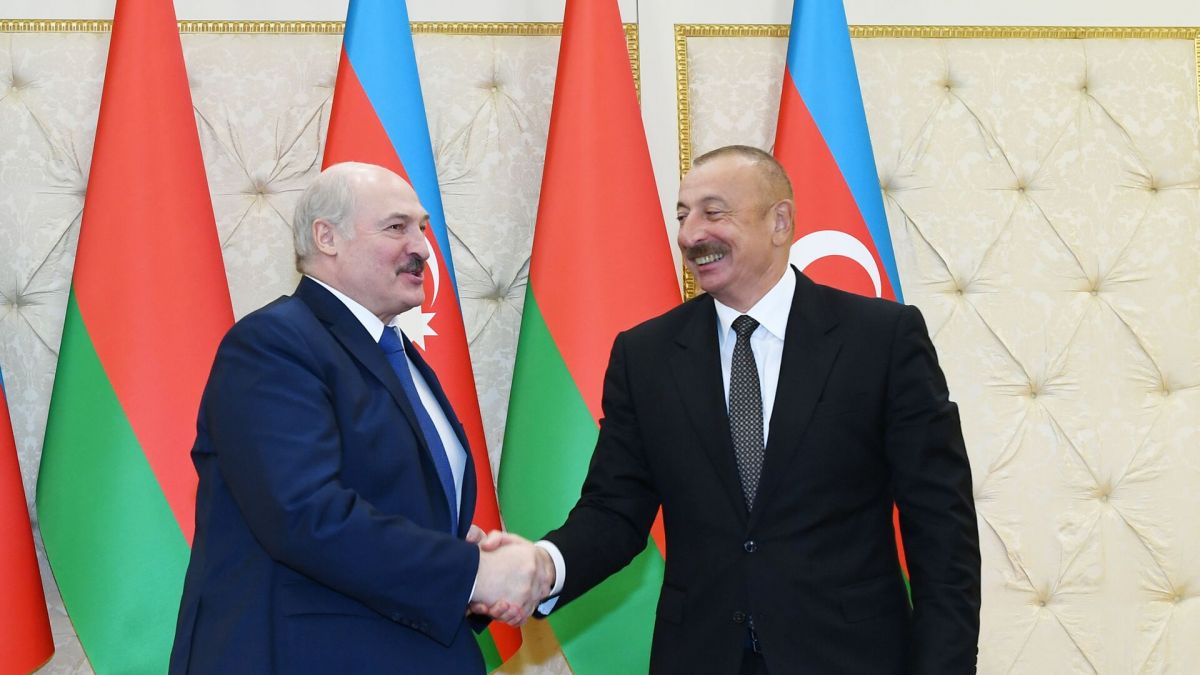 Lukaşenkodan Azərbaycan Prezidentinə TƏBRİK