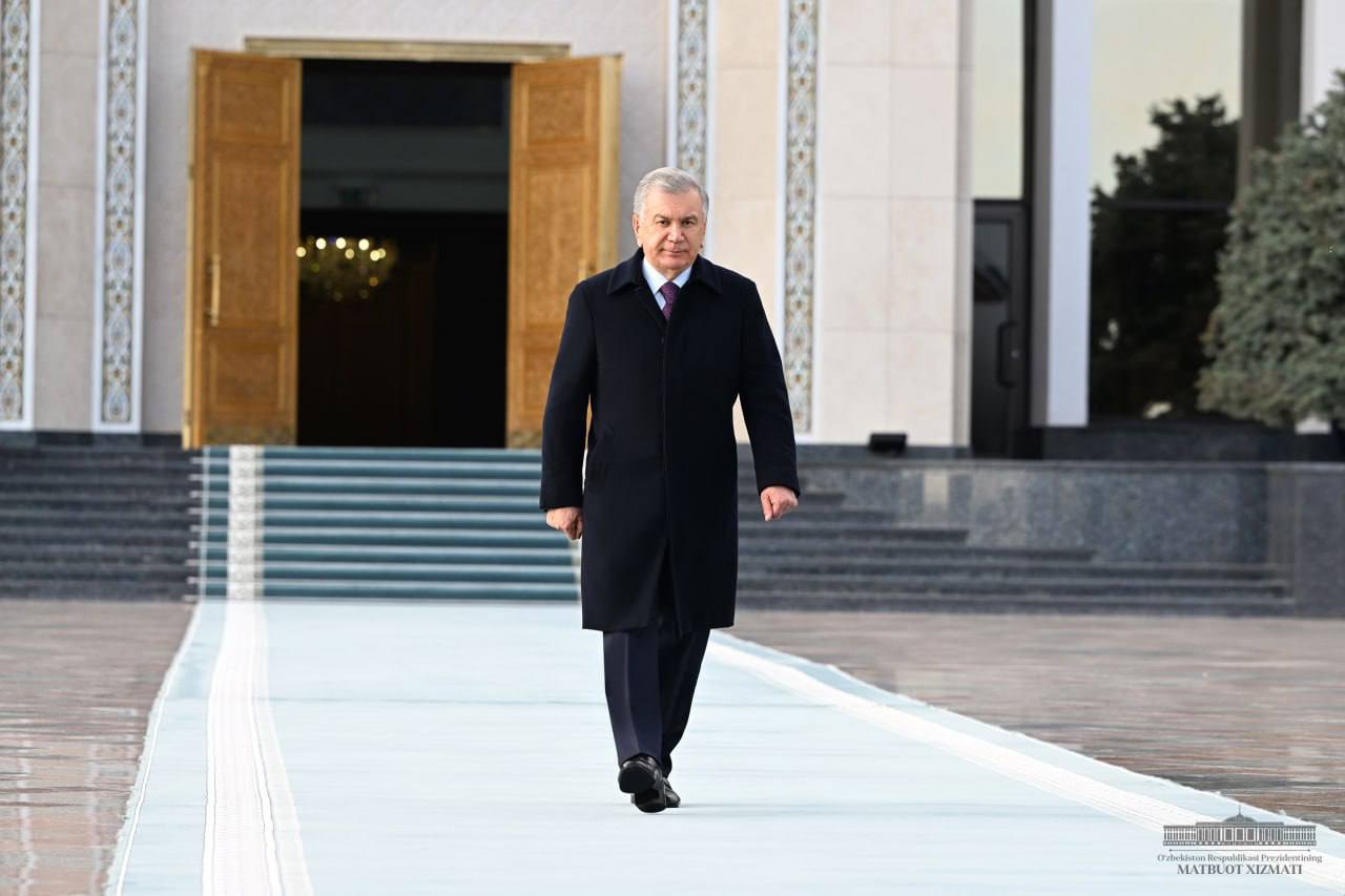 Mirziyoyev də Rusiyaya gedib